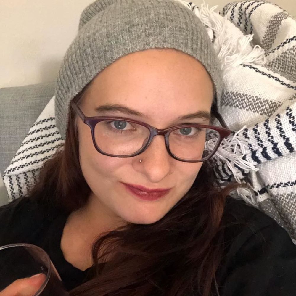 Meet your Posher, Abigail